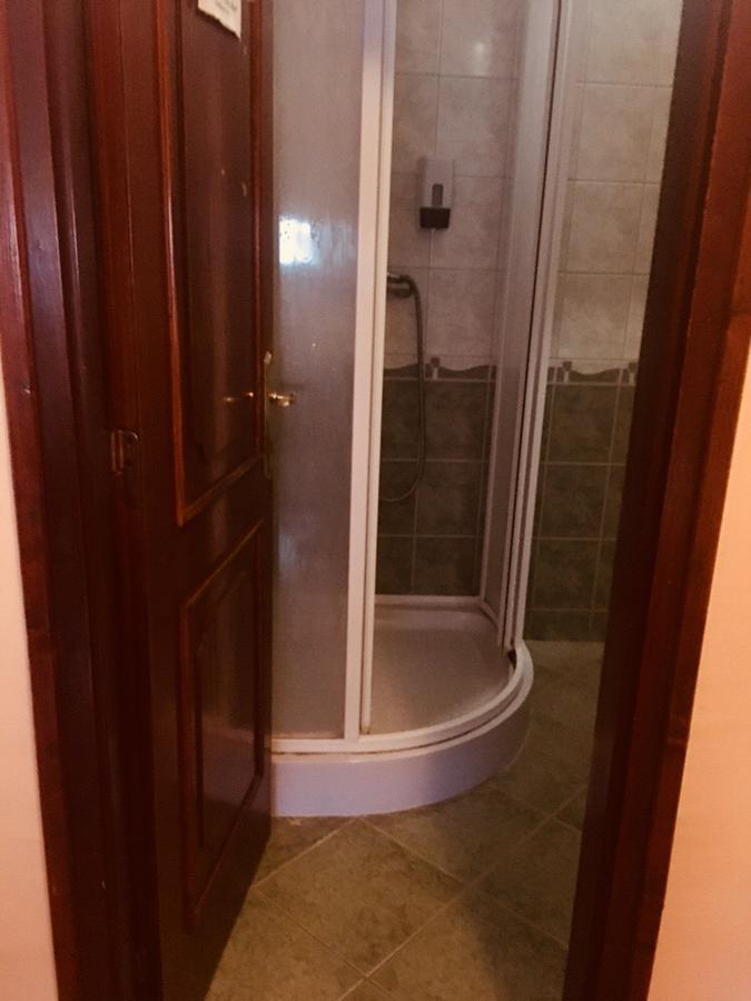 若莎卡特酒店 Nyíregyháza 外观 照片