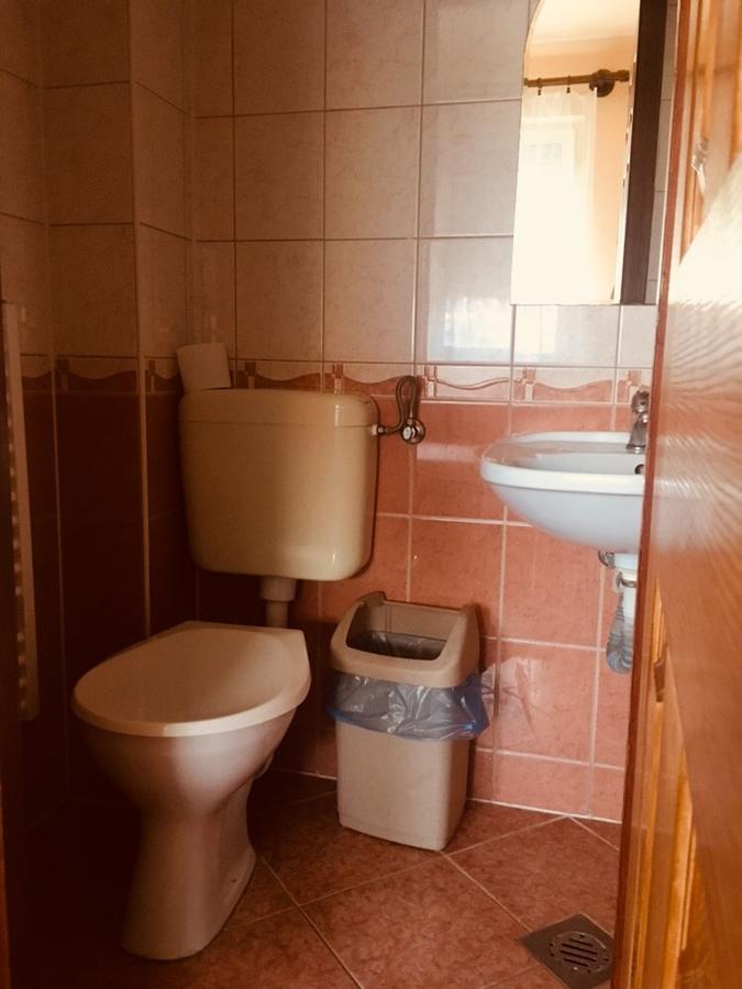 若莎卡特酒店 Nyíregyháza 外观 照片